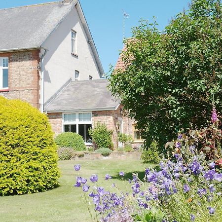 The Beeches Bed & Breakfast Wansford  Exterior photo